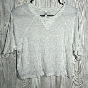 Fabletics crop light weight top. Size medium